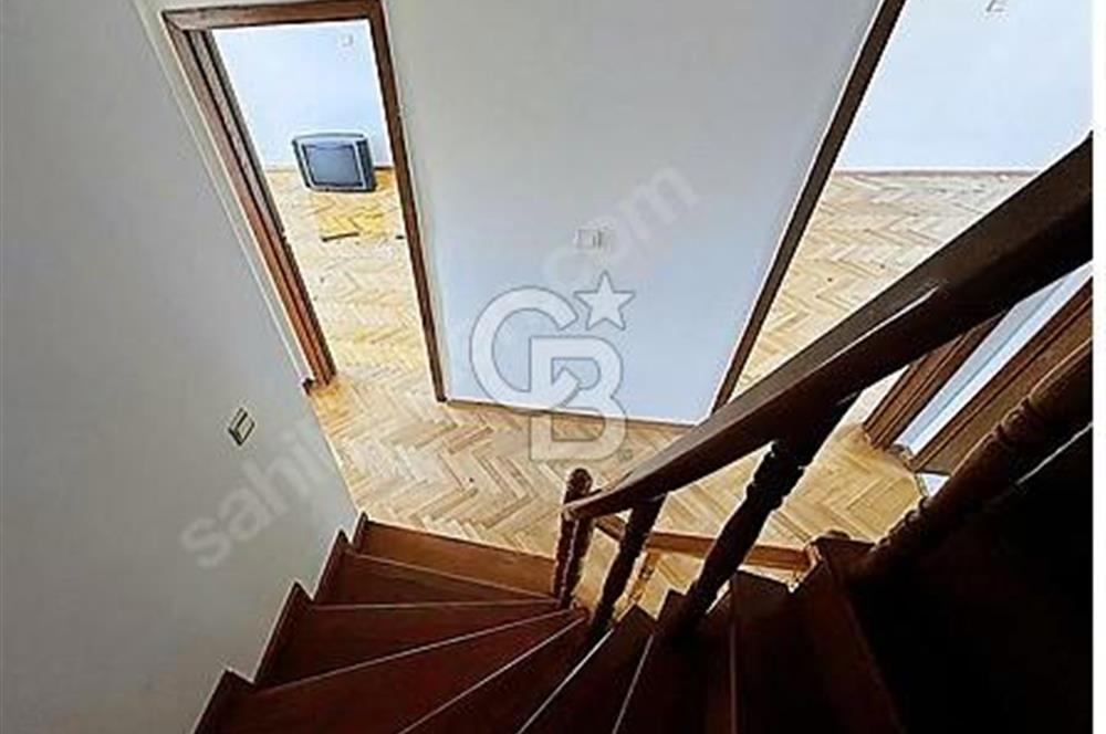 ÇAYYOLU KORU MAHALLESİ YEŞILTEPE SİTESİNDE SATILIK VİLLA
