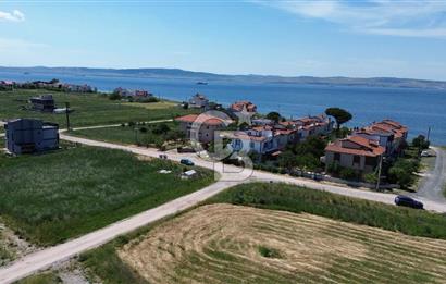 LAPSEKİ ÇARDAK'TA BOĞAZ MANZARALI SATILIK ARSA