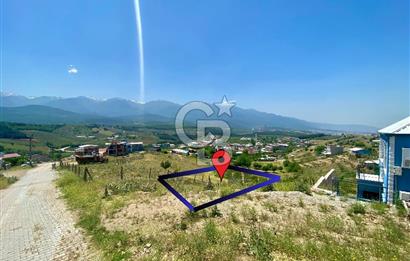 Çataltepe'de Manzaralı Villa İmarlı Arsa