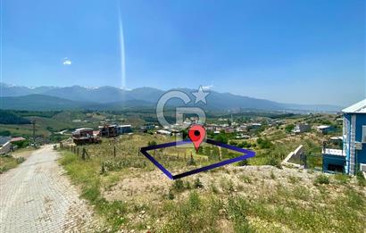 Çataltepe'de Manzaralı Villa İmarlı Arsa
