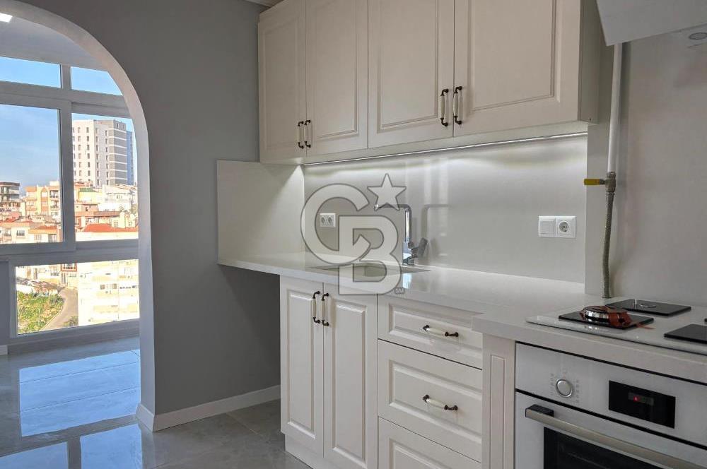 CB Yalı'dan Esentepe Mah'de Deniz Manzaralı Satılık 3+1 Daire