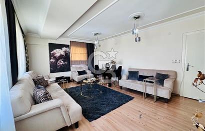 CEVATPAŞA DA SATILIK CADDE ÜSTÜ ARA KAT GENİŞ 3+1 DAİRE