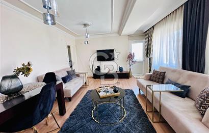 CEVATPAŞA DA SATILIK CADDE ÜSTÜ ARA KAT GENİŞ 3+1 DAİRE