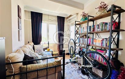 CEVATPAŞA DA SATILIK CADDE ÜSTÜ ARA KAT GENİŞ 3+1 DAİRE
