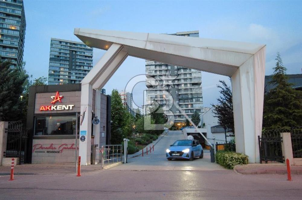 Batıkent Akkent Paradise Gardens'ta 4+1 Satılık Daire