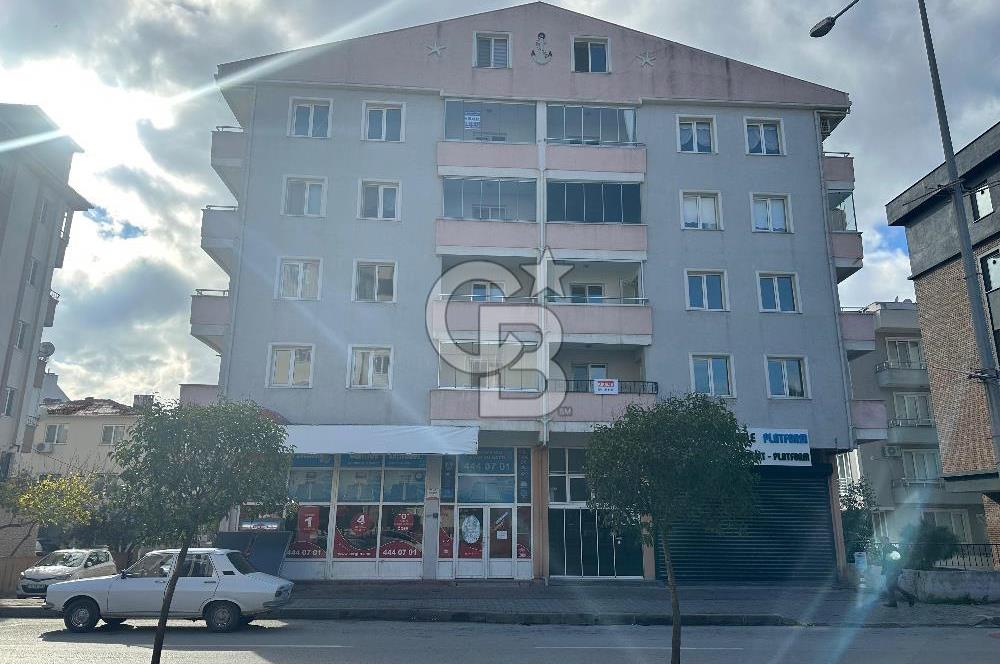 CEVATPAŞA DA SATILIK CADDE ÜSTÜ ARA KAT GENİŞ 3+1 DAİRE