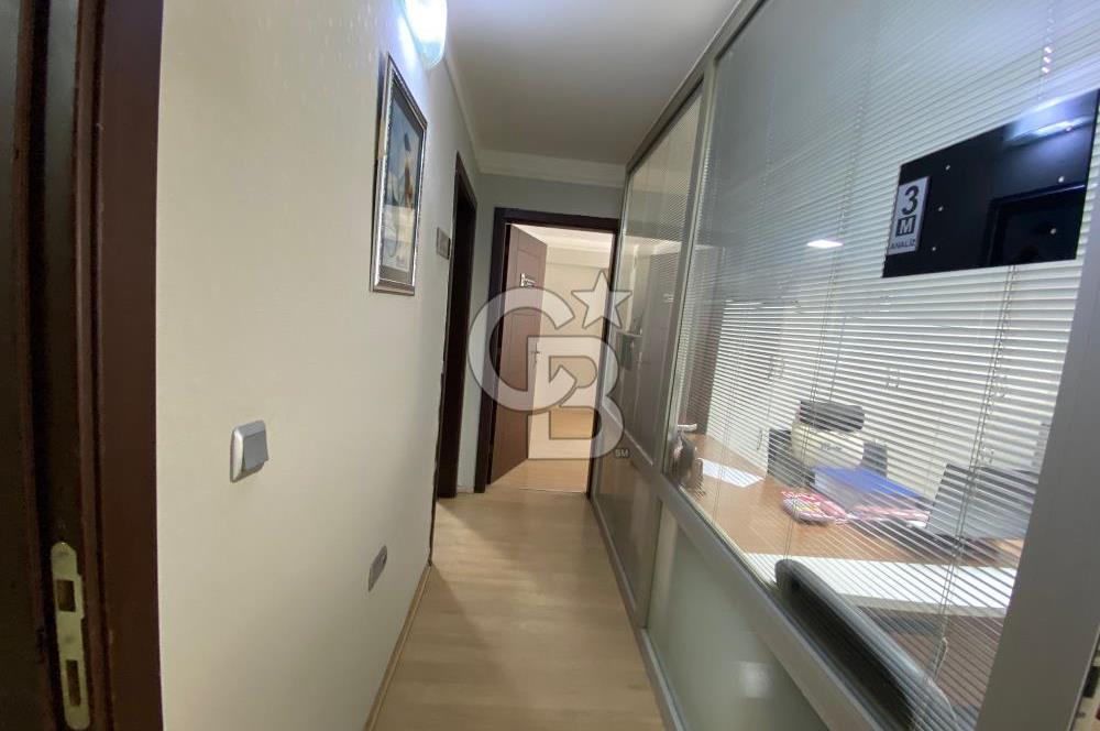 CB GÜVENCESİYLE | İhsaniye’de İşlek Cadde Üzeri,   Satılık Modern Ofis!
