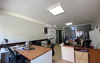 CB GÜVENCESİYLE | İhsaniye’de İşlek Cadde Üzeri,   Satılık Modern Ofis!