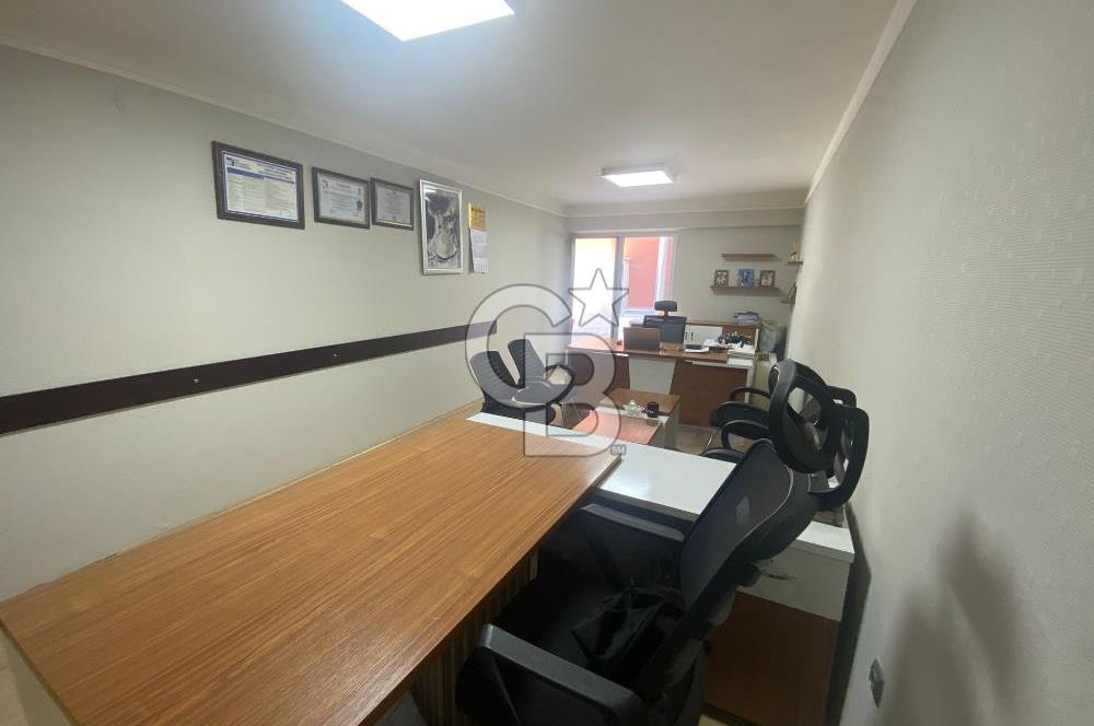 CB GÜVENCESİYLE | İhsaniye’de İşlek Cadde Üzeri,   Satılık Modern Ofis!