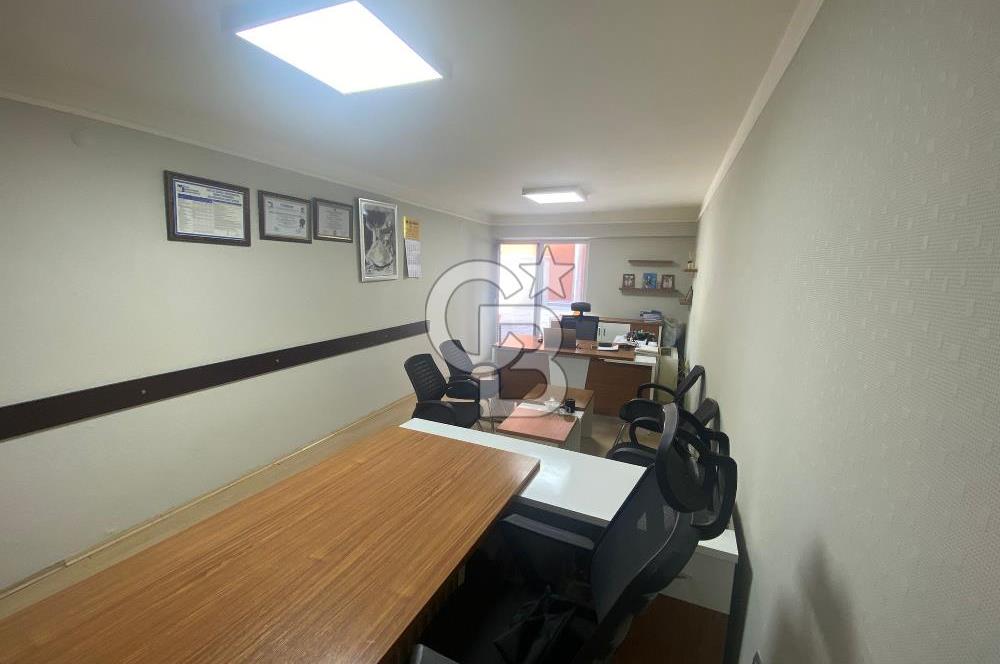 CB GÜVENCESİYLE | İhsaniye’de İşlek Cadde Üzeri,   Satılık Modern Ofis!