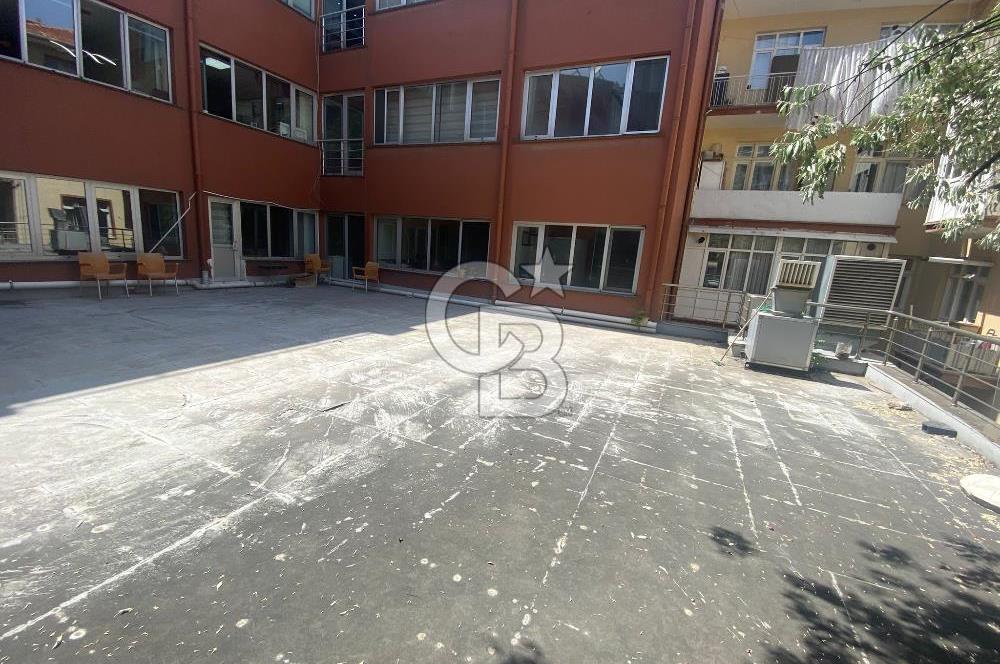 CB GÜVENCESİYLE | İhsaniye’de İşlek Cadde Üzeri,   Satılık Modern Ofis!