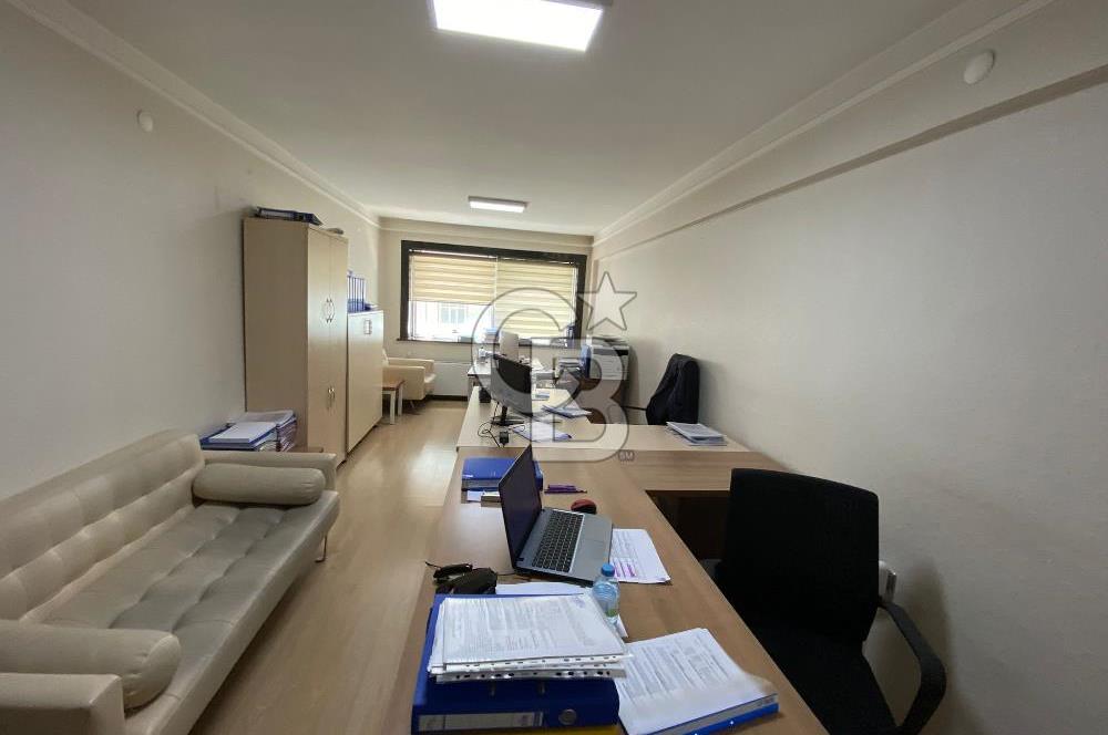 CB GÜVENCESİYLE | İhsaniye’de İşlek Cadde Üzeri, 95 m²,  Satılık Modern Ofis!