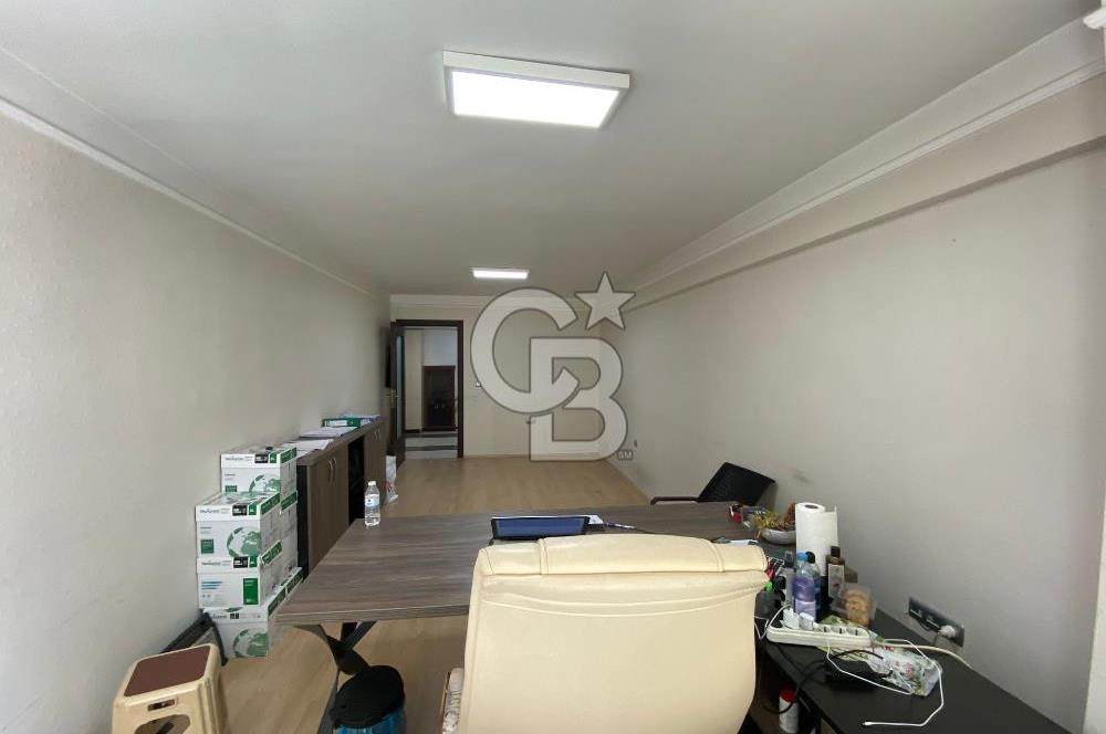CB GÜVENCESİYLE | İhsaniye’de İşlek Cadde Üzeri, 95 m²,  Satılık Modern Ofis!