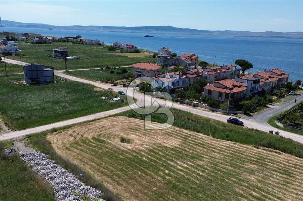 LAPSEKİ ÇARDAK'TA BOĞAZ MANZARALI SATILIK ARSA