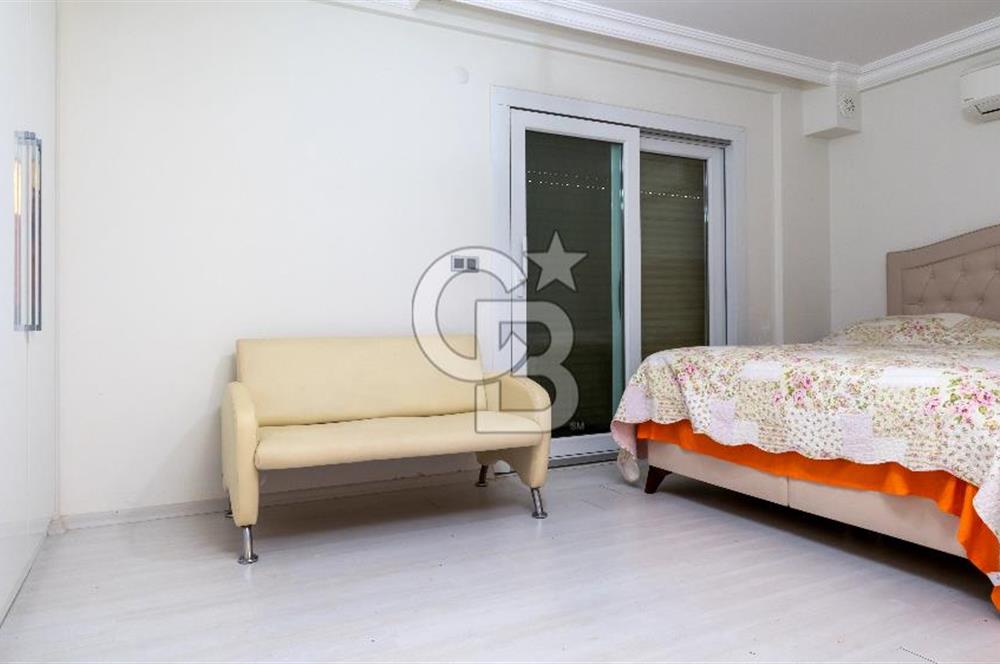 URLA KEKLİKTEPE'DE 9612M2 ZEYTİN AĞAÇLARI İÇİNDE HAVUZLU VİLLA