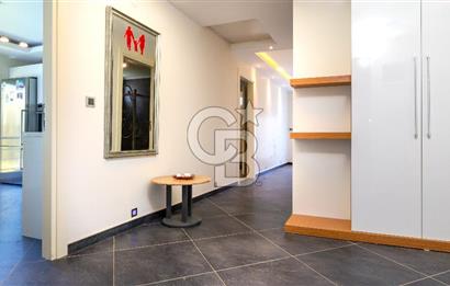 URLA KEKLİKTEPE'DE 9612M2 ZEYTİN AĞAÇLARI İÇİNDE HAVUZLU VİLLA