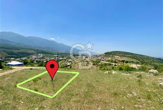 Çataltepe'de Manzaralı Villa İmarlı Arsa