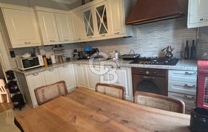 Başiskele Yeniköyde 4+1 Geniş Bahçeli Eşyalı Villa