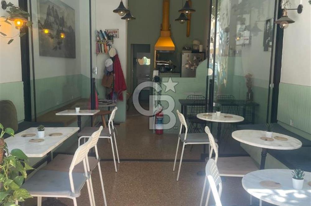 İzmir Karşıyaka Donanmacı Mah. Hazır Devren Kiralık Cafe