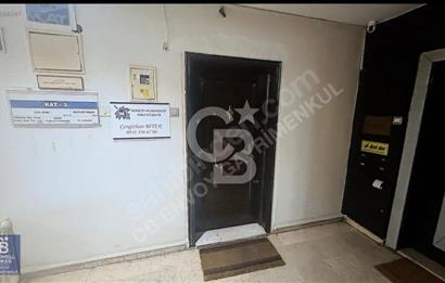 CB'DEN İZMİT MERKEZ ÇAĞLAYAN İŞ MERKEZİ'NDE 1+1 SATILIK OFİS