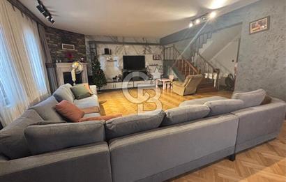 Başiskele Yeniköyde 4+1 Geniş Bahçeli Eşyalı Villa