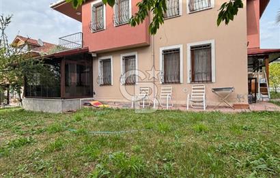 Başiskele Yeniköyde 4+1 Geniş Bahçeli Eşyalı Villa