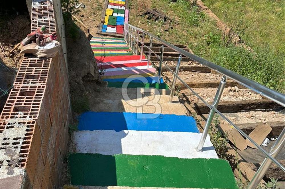 YALOVA MERKEZ SOĞUCAKDA 972M2 ARSA İÇİNDE SATILIK MÜSTAKİL EV!