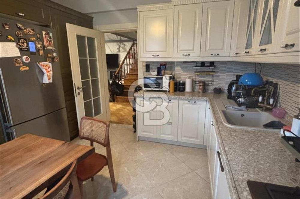 Başiskele Yeniköyde 4+1 Geniş Bahçeli Eşyalı Villa