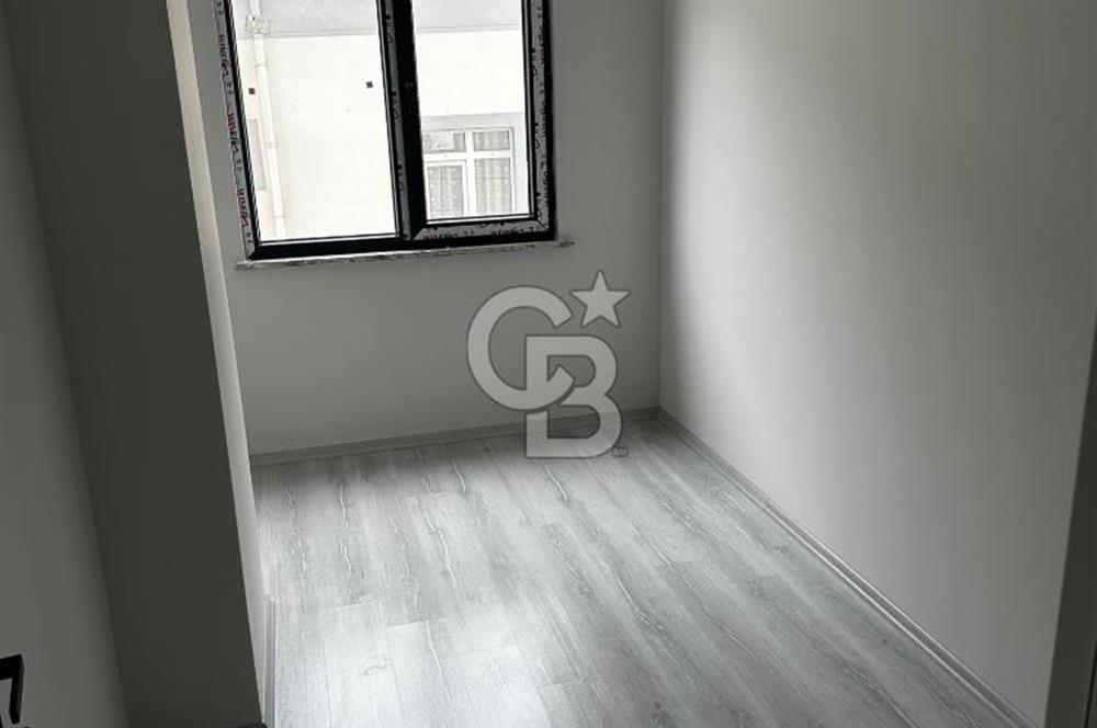 SULTANBEYLİ'DE SATILIK SIFIR 3+1 DAİRE 