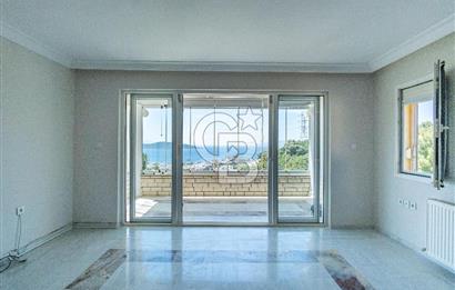 Bodrum Yokuşbaşı Panoramik Deniz ve Kale Manzaralı Satılık Villa
