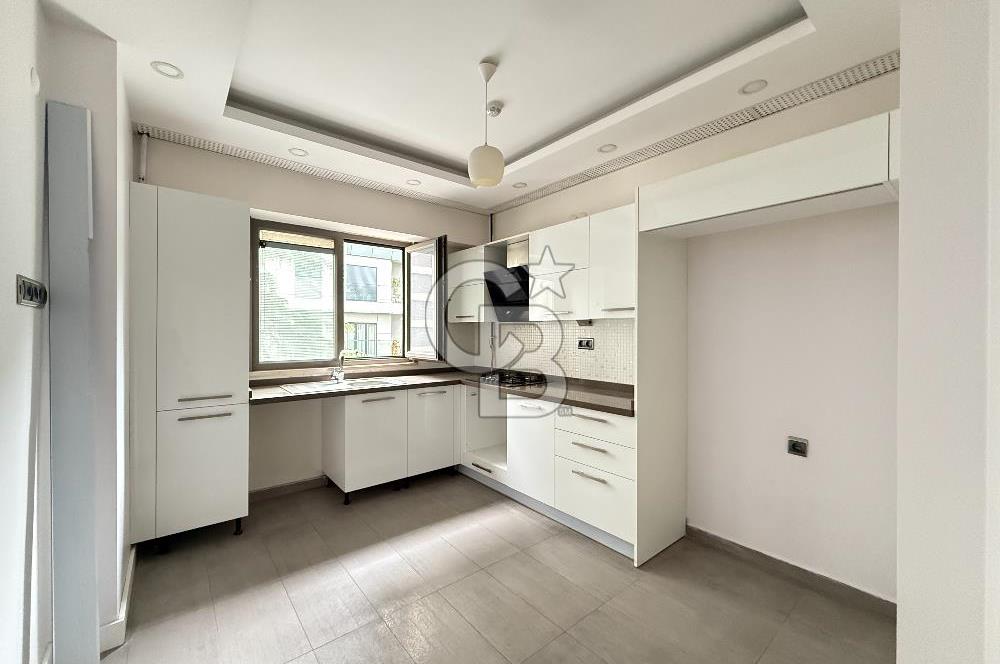 CADDEBOSTAN PLAJYOLUNDA 3+1 Kiralık Yeni Bina