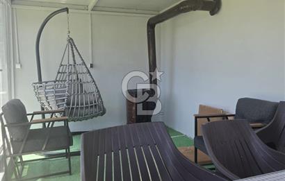 SATILIK TORBALI DAĞKIZILCA’DA İÇİNDE 1+1 EVİ BULUNAN  ZEYTİNLİ TARLA
