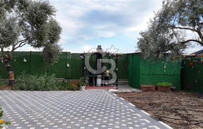 SATILIK TORBALI DAĞKIZILCA’DA İÇİNDE 1+1 EVİ BULUNAN  ZEYTİNLİ TARLA