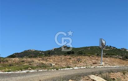 Yenifoça'da Satılık 993 m2 Arsa