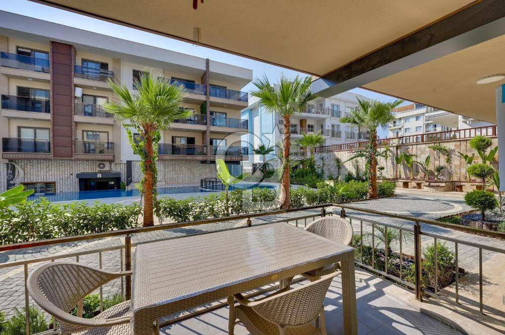 KUŞADASI'NDA SİTE İÇERİSİNDE GENİŞ VE FERAH SATILIK 2+1 DAİRE