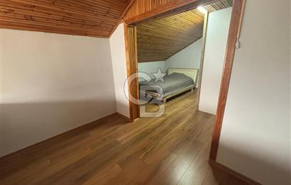 Başiskele Yeniköyde 4+1 Geniş Bahçeli Eşyalı Villa