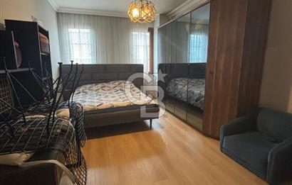 Başiskele Yeniköyde 4+1 Geniş Bahçeli Eşyalı Villa