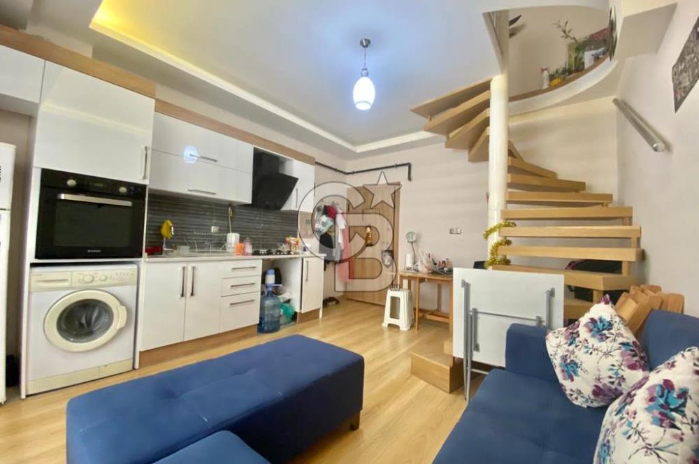 BORNOVA KÜÇÜK PARK, MUHTEŞEM KONUM YENİ BİNA, EŞYALI SATILIK 1+1