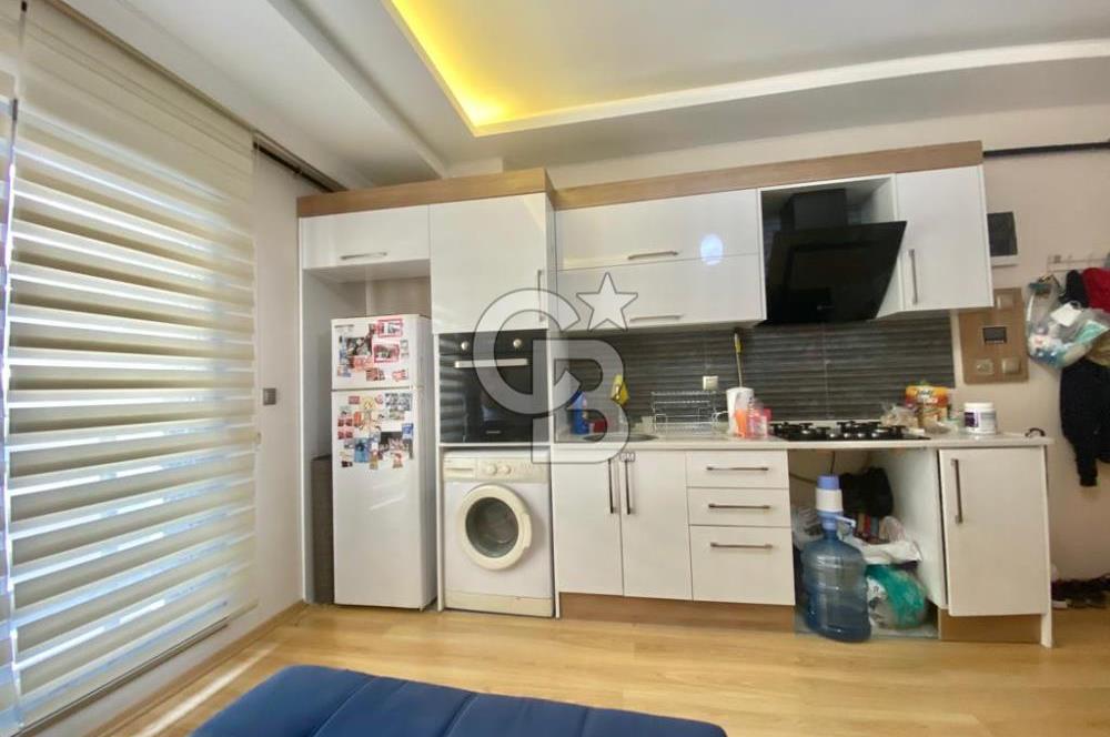 BORNOVA KÜÇÜK PARK, MUHTEŞEM KONUM YENİ BİNA, EŞYALI SATILIK 1+1