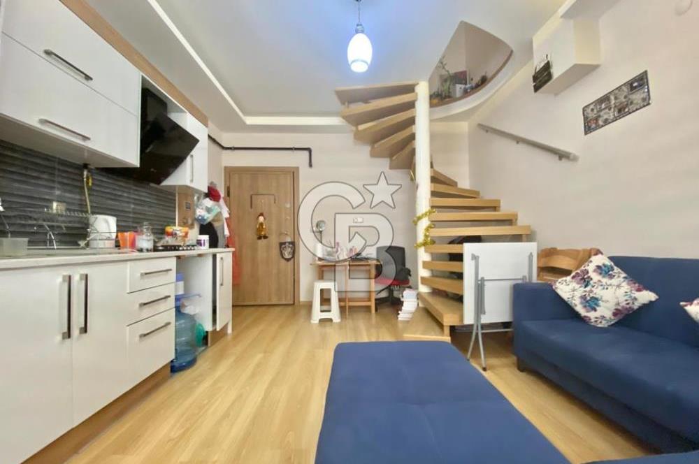 BORNOVA KÜÇÜK PARK, MUHTEŞEM KONUM YENİ BİNA, EŞYALI SATILIK 1+1