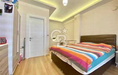 BORNOVA KÜÇÜK PARK, MUHTEŞEM KONUM YENİ BİNA, EŞYALI SATILIK 1+1