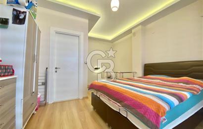 BORNOVA KÜÇÜK PARK, MUHTEŞEM KONUM YENİ BİNA, EŞYALI SATILIK 1+1