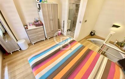 BORNOVA KÜÇÜK PARK, MUHTEŞEM KONUM YENİ BİNA, EŞYALI SATILIK 1+1