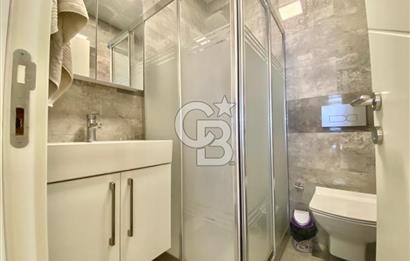 BORNOVA KÜÇÜK PARK, MUHTEŞEM KONUM YENİ BİNA, EŞYALI SATILIK 1+1