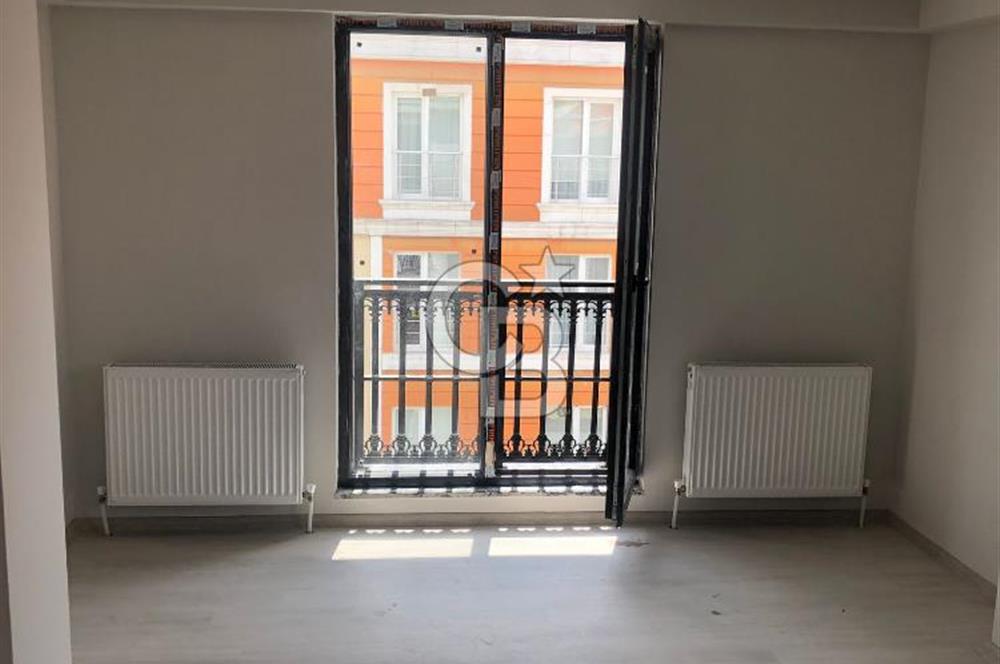 Çorlu Muhittin’de Asansörlü, Balkonlu 1+1 Sıfır Daire!