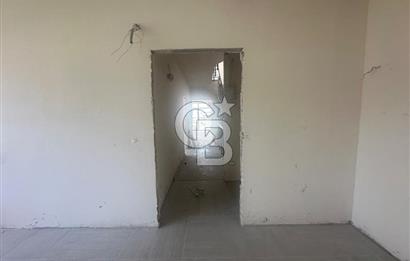 YAŞAMKENT TE CADDE ÜZERİ KÖŞE BAŞI SATILIK NATAMAM BİNA