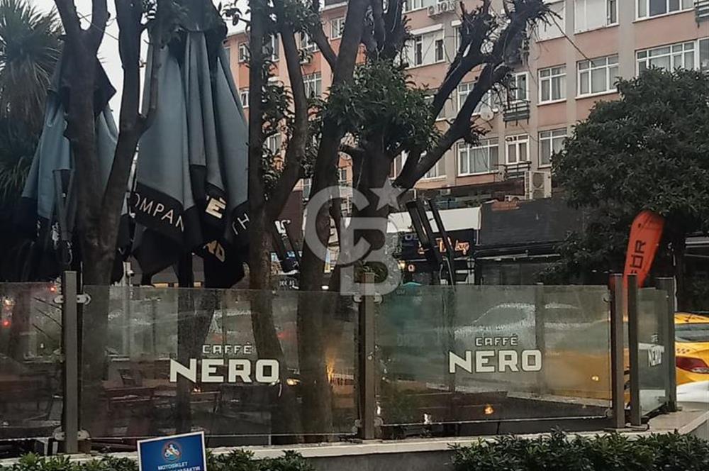 ACIBADEM TEPE NAUTİLUS AVM KARŞISI 3+1 SATILIK DAİRE