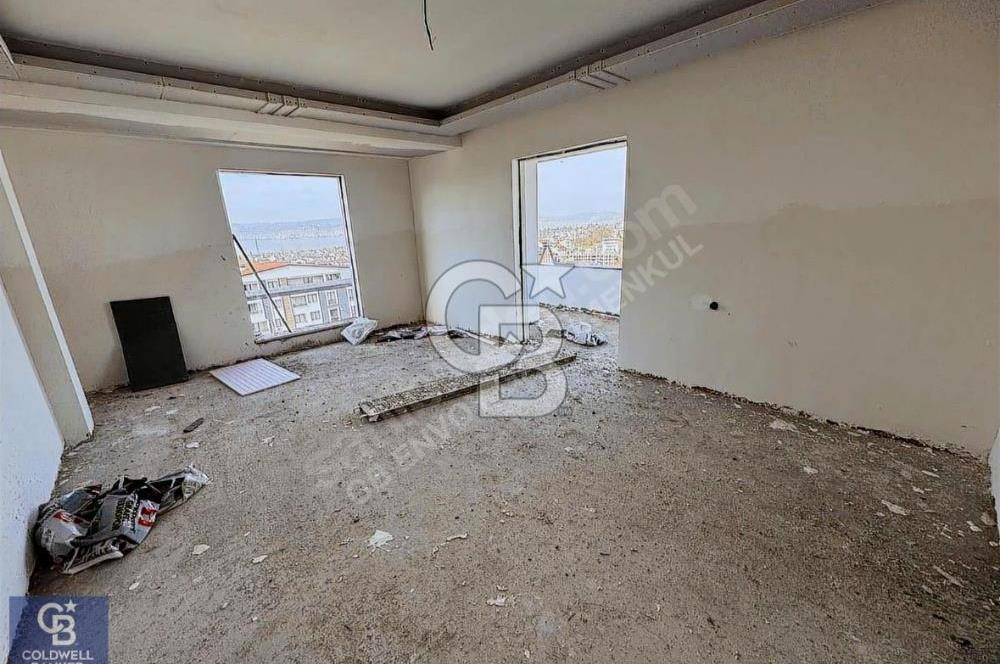 DÖNGEL'DE PANORAMİK DENİZ MANZARALI 3+1 ÇATI DUBLEKS