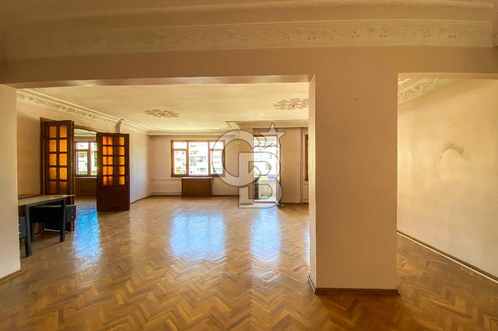ERENKÖY MİNİBÜS YOLUNDA ÇİFT GİRİŞLİ GENİŞ DAİRE