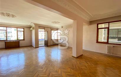 ERENKÖY MİNİBÜS YOLUNDA ÇİFT GİRİŞLİ GENİŞ DAİRE